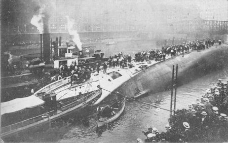 WikipediaEastlandDisaster450